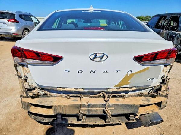 2018 HYUNDAI SONATA