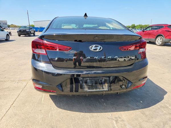 2019 HYUNDAI ELANTRA