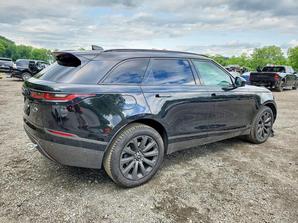 2018 LAND ROVER RANGE ROVER VELAR R-Dynamic SE