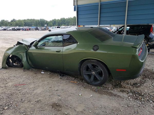 2018 DODGE CHALLENGER SXT