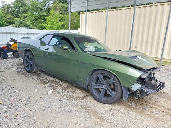 2018 DODGE CHALLENGER SXT