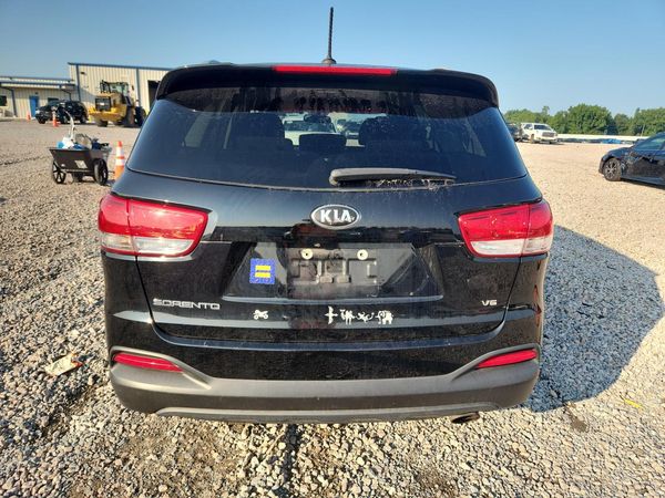 2018 KIA SORENTO L, LX