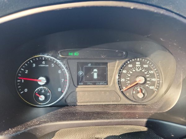 2018 KIA SORENTO L, LX