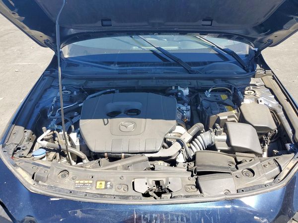 2023 MAZDA 3 Preferred Package