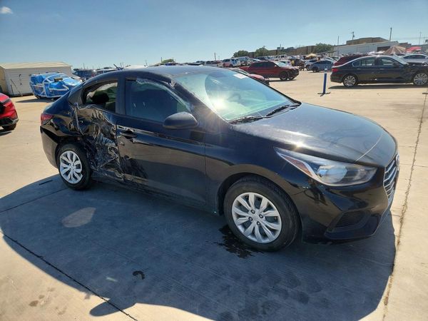 2022 HYUNDAI ACCENT SE, SEL