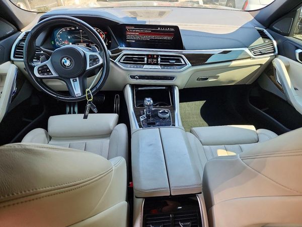 2021 BMW X6 xDrive40i
