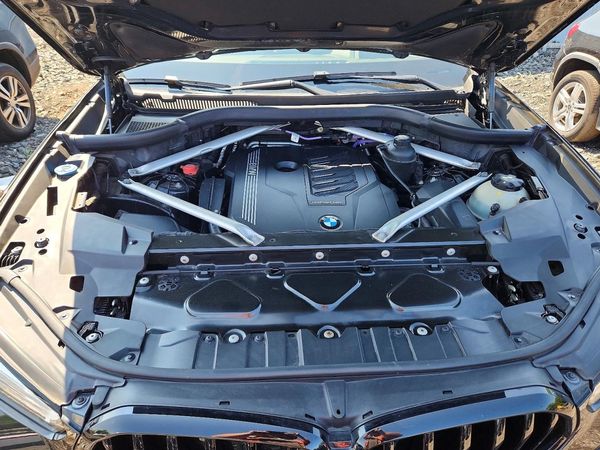 2021 BMW X6 xDrive40i
