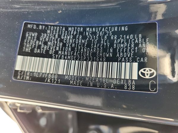 2025 TOYOTA COROLLA LE