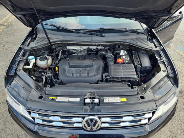 2020 VOLKSWAGEN TIGUAN 4Motion SE, 4Motion SEL