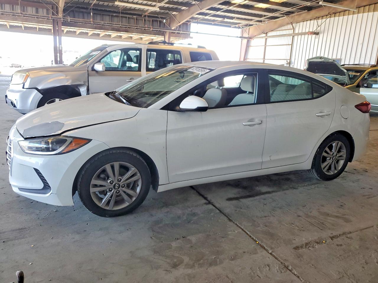 2017 HYUNDAI ELANTRA
