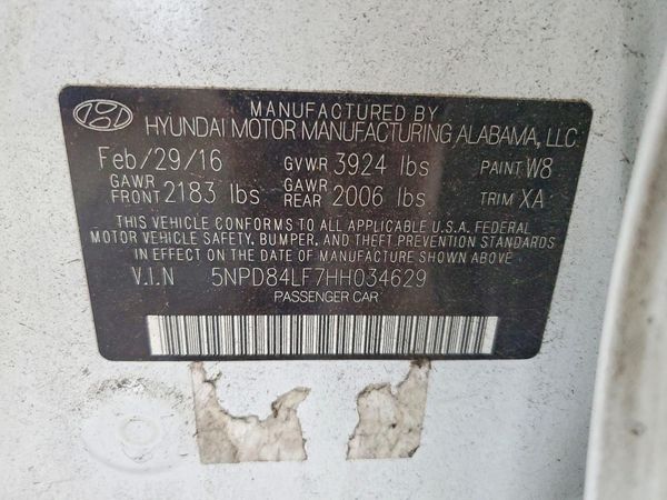 2017 HYUNDAI ELANTRA