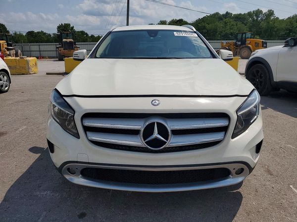 2017 MERCEDES-BENZ GLA GLA250