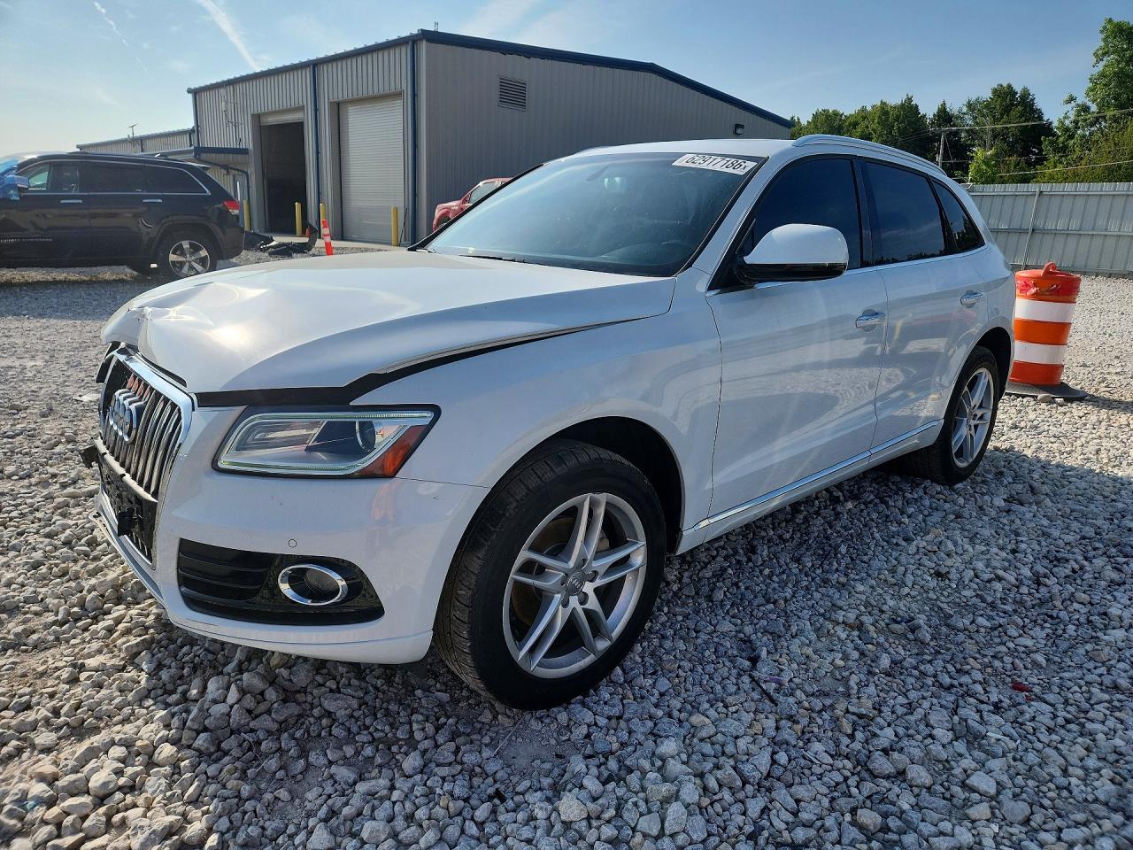 2016 AUDI Q5 quattro Premium Plus