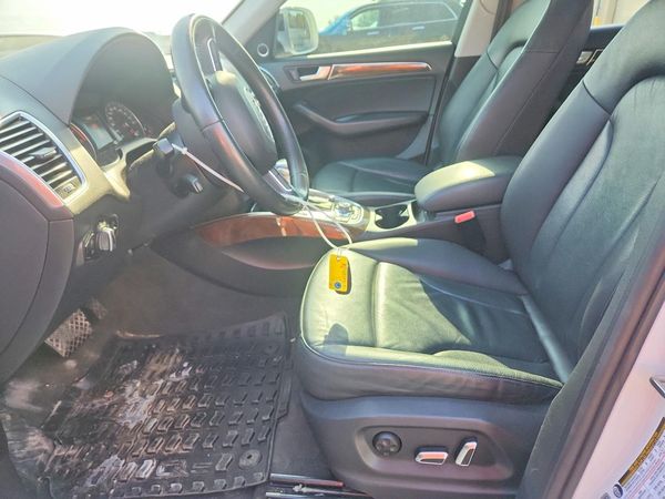 2016 AUDI Q5 quattro Premium Plus