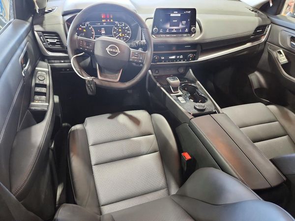 2025 NISSAN ROGUE SV