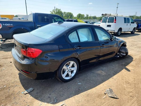 2013 BMW 328