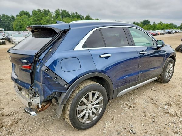2020 CADILLAC XT4