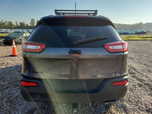 2018 JEEP CHEROKEE
