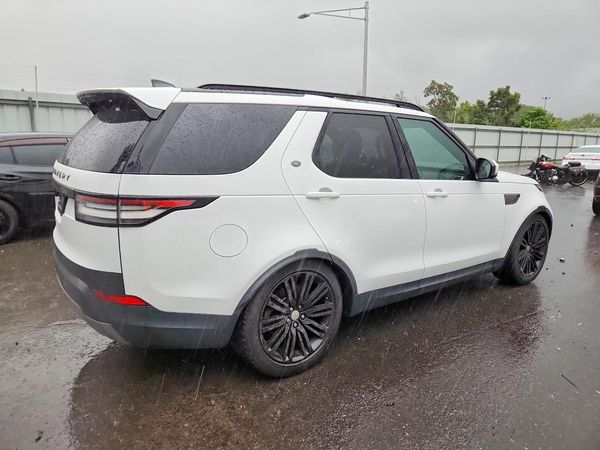 2017 LAND ROVER DISCOVERY SE