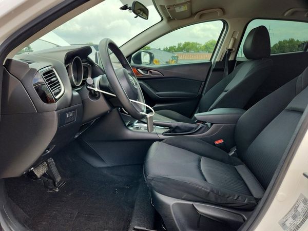 2015 MAZDA 3 Sport/GX