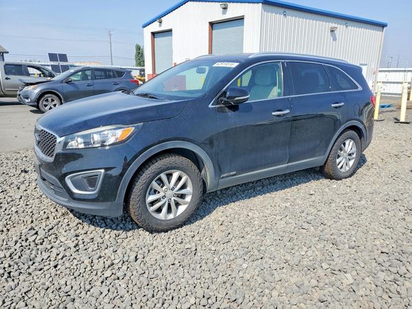 2016 KIA SORENTO L / LX