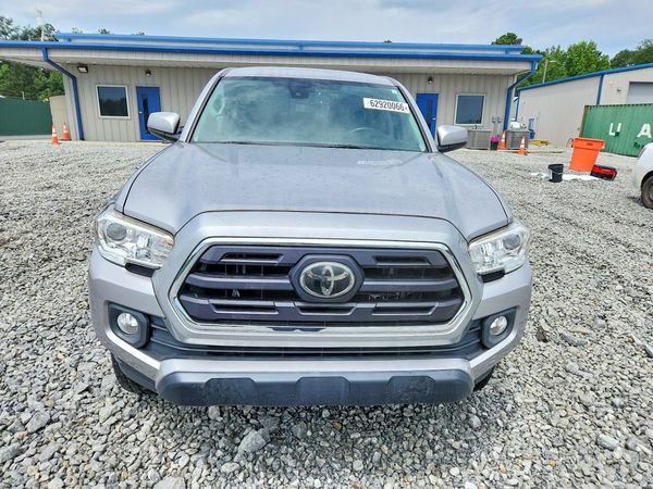 2019 TOYOTA TACOMA SR5