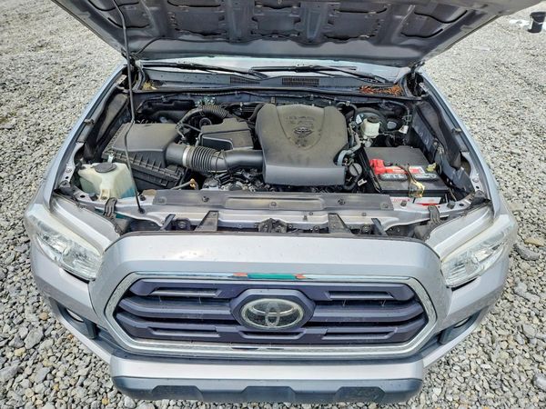 2019 TOYOTA TACOMA SR5