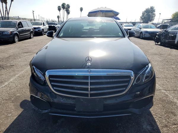 2017 MERCEDES-BENZ E E300