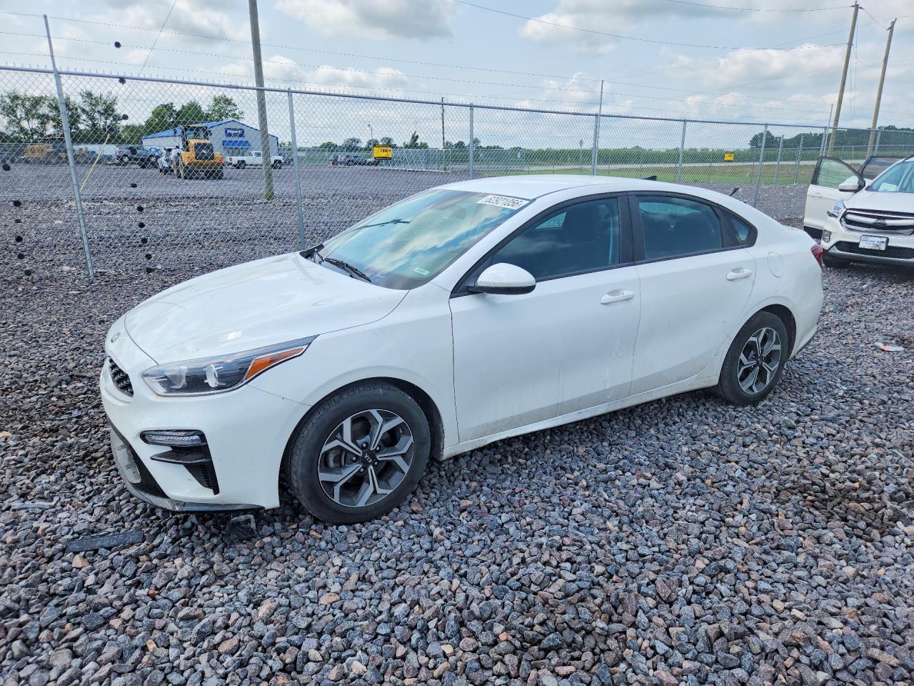 2021 KIA FORTE FE, LXS