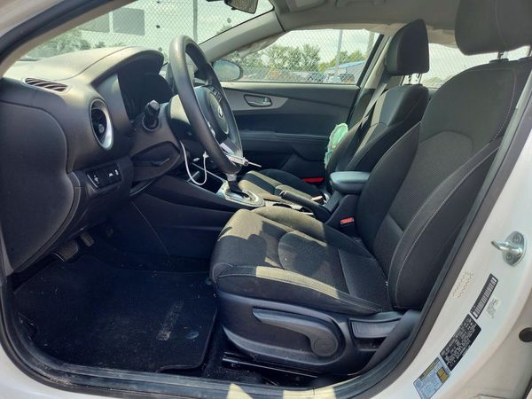 2021 KIA FORTE FE, LXS
