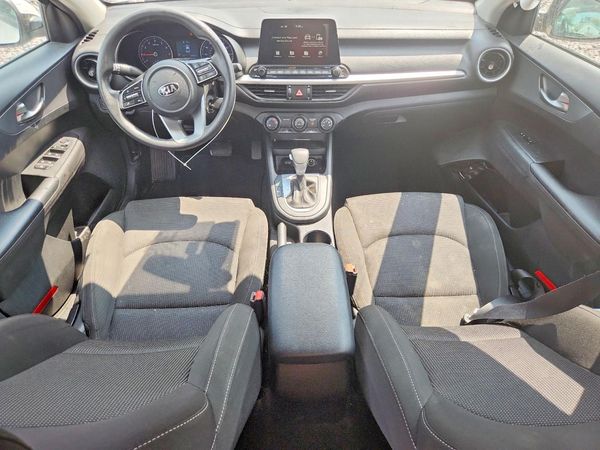 2021 KIA FORTE FE, LXS
