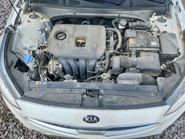 2021 KIA FORTE FE, LXS