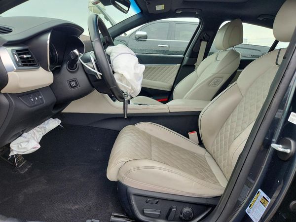 2023 GENESIS G70