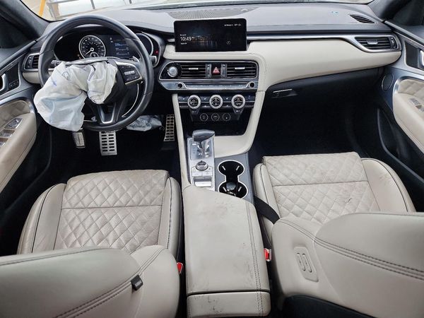 2023 GENESIS G70