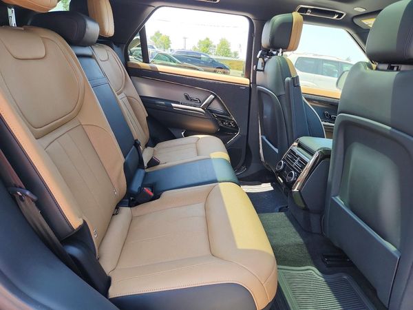 2025 LAND ROVER RANGE ROVER SPORT P400 Dynamic SE