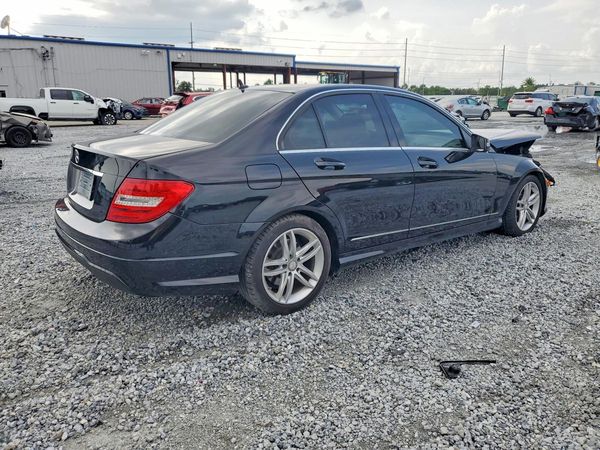 2014 MERCEDES-BENZ C C250