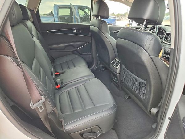 2017 KIA SORENTO SX, SX Limited