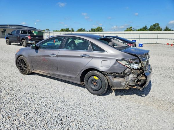 2012 HYUNDAI SONATA Middle level
