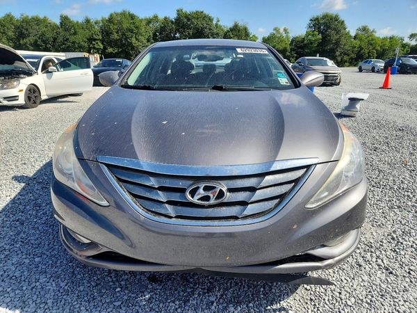 2012 HYUNDAI SONATA Middle level