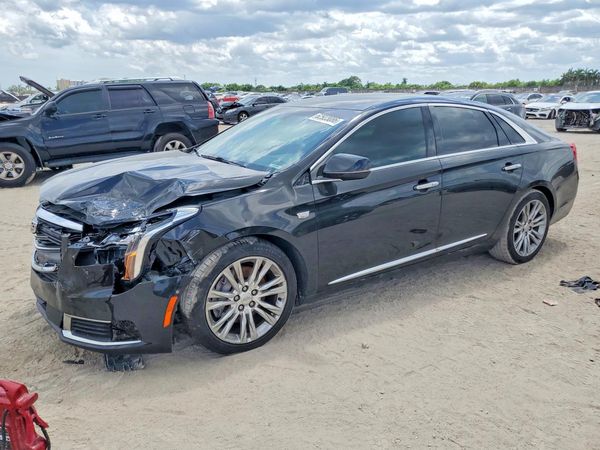 2018 CADILLAC XTS