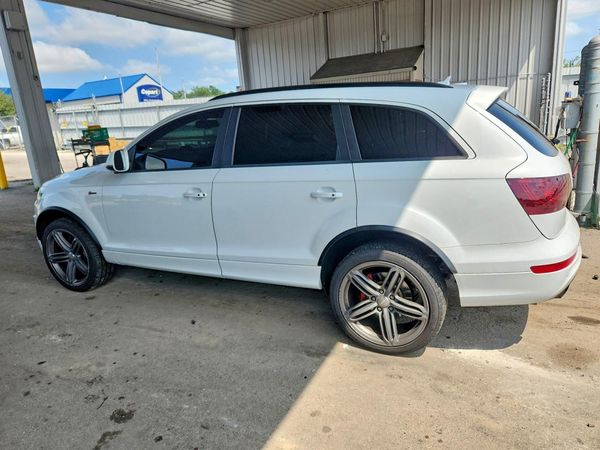 2015 AUDI Q7