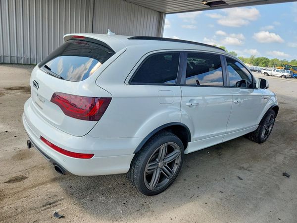 2015 AUDI Q7