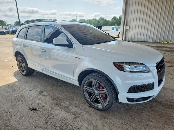 2015 AUDI Q7