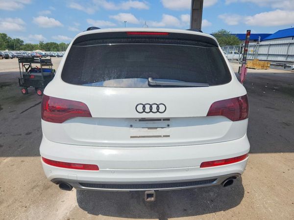 2015 AUDI Q7