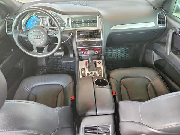 2015 AUDI Q7