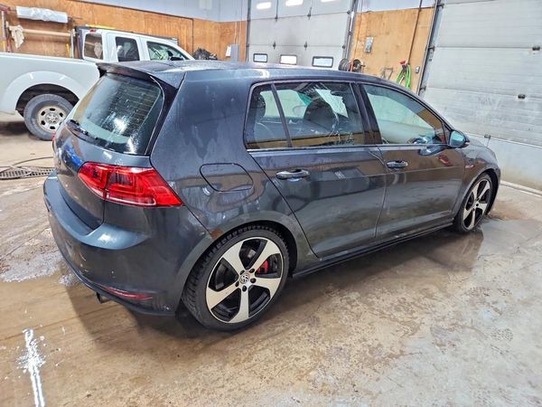 2017 VOLKSWAGEN GTI