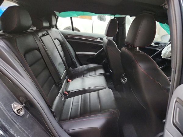 2017 VOLKSWAGEN GTI