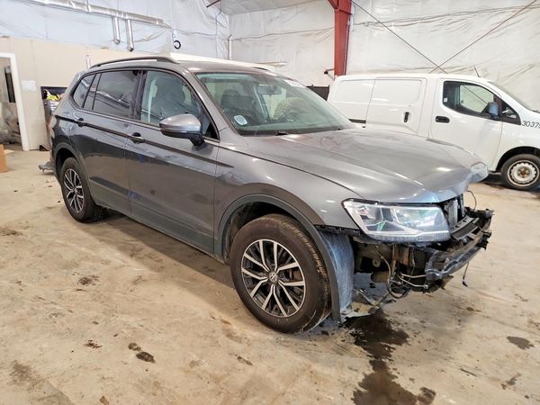2021 VOLKSWAGEN TIGUAN 4Motion S