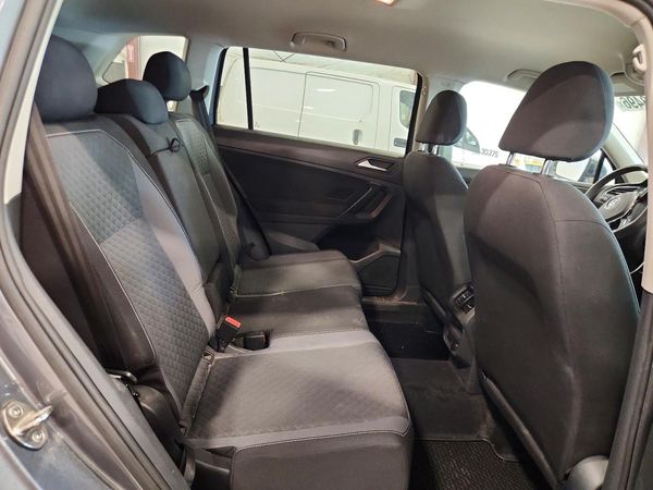 2021 VOLKSWAGEN TIGUAN 4Motion S