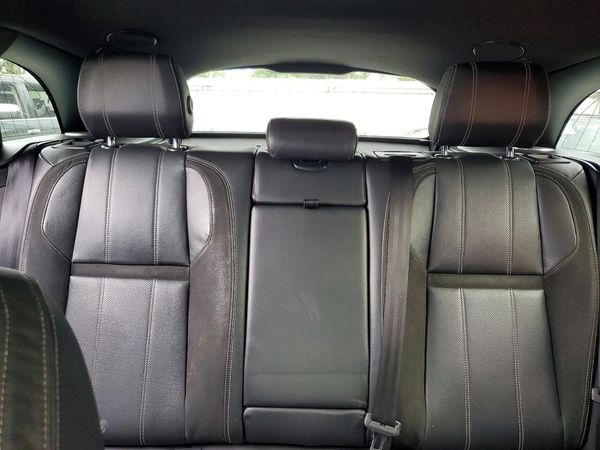 2018 LAND ROVER RANGE ROVER VELAR R-Dynamic SE